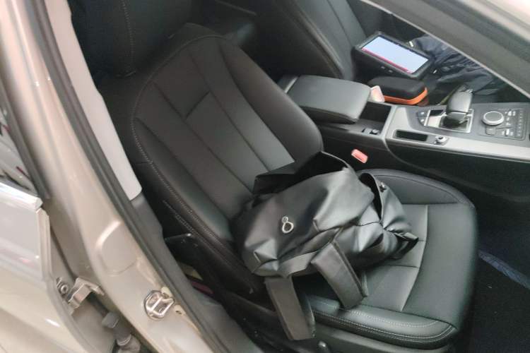 Used Audi A4L 2019 40 TFSI Ambition China VI
