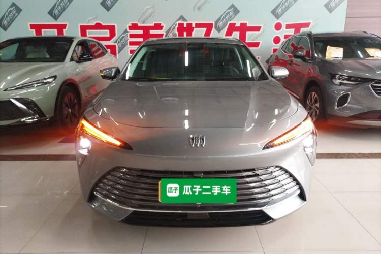 Used Buick LaCrosse 2023 28T Prestige Edition
