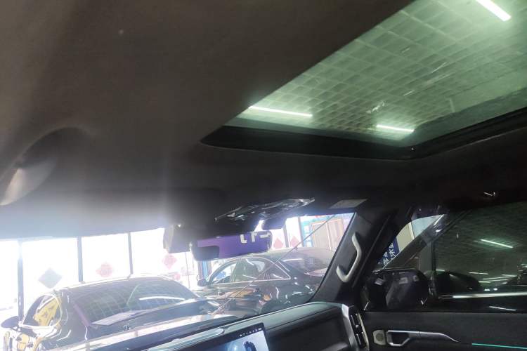 Used JETOUR Traveler 2024 2.0T All-Wheel-Drive Silver Dragon Wings