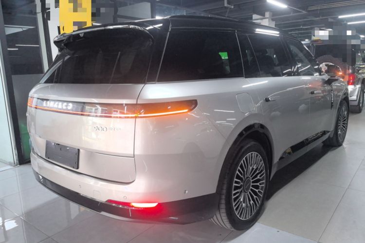 Used Lynk & Co 900 2025 2.0T Exploration Edition
