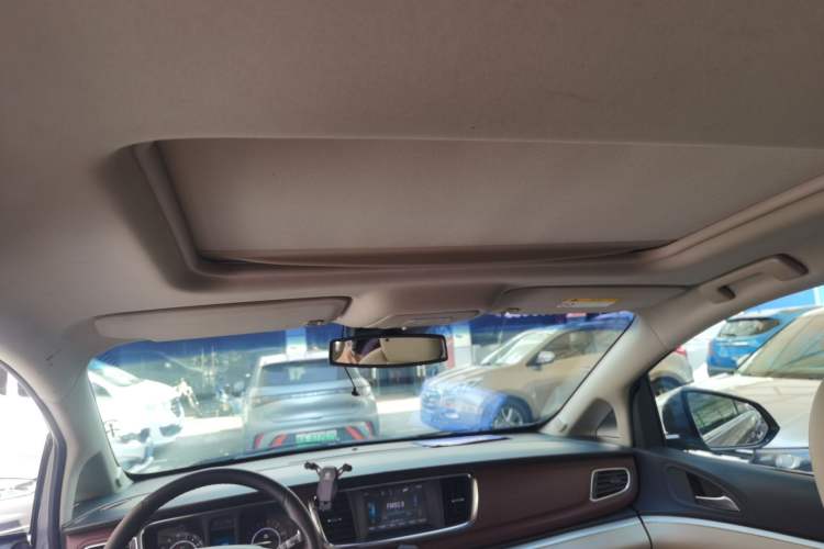 Used Buick GL8 2017 25S Luxury Version China V Standard
