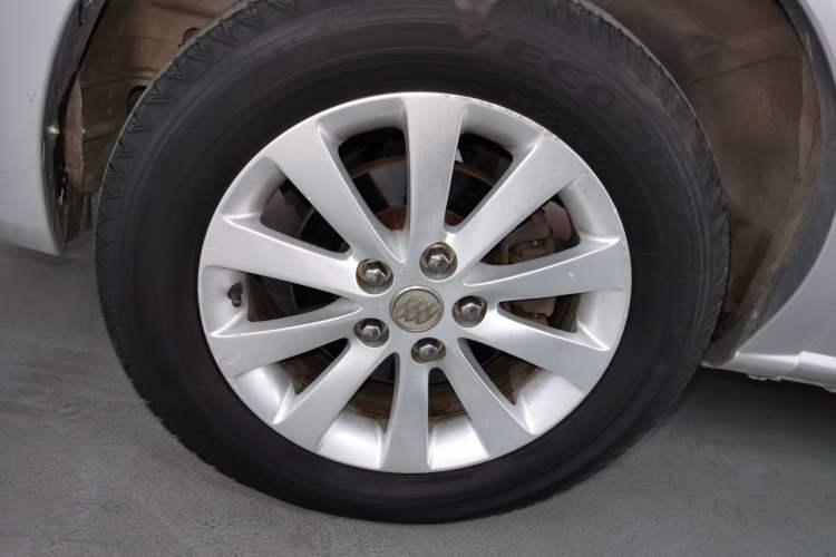 Used Buick GL8 2014 2.4L Classic Edition
