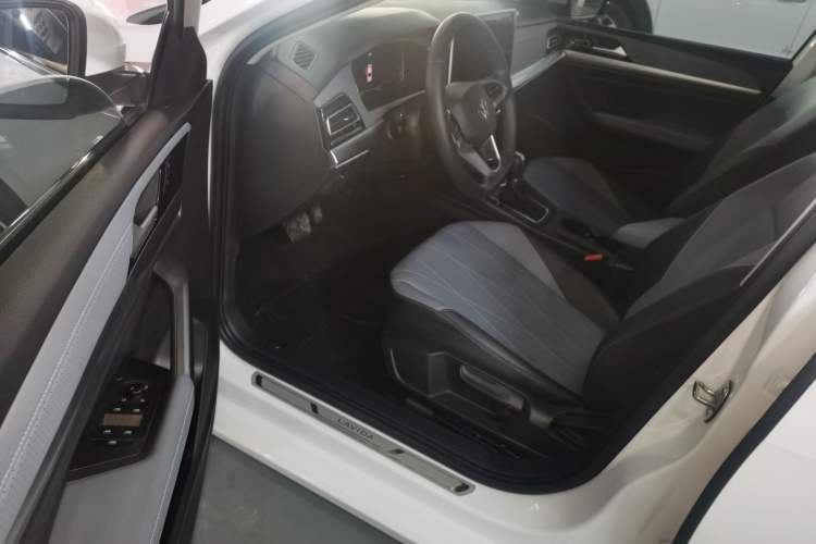 Used Volkswagen Lavida 2024 1.5L Automatic 5 Million Edition