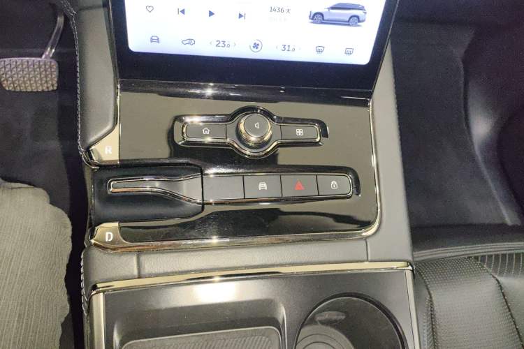 Used Nio ES8 2020 580 km Range 7-Seater Version