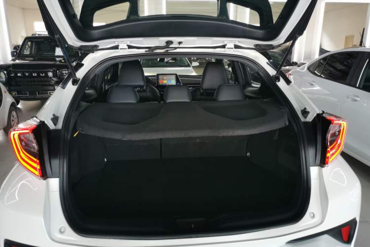 Used Toyota C-HR EV 2020 Deluxe Sunroof Edition
