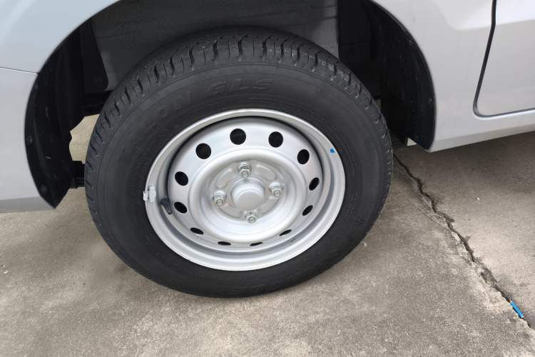 Used Wuling Hongguang V 2022 1.5L Jingqu Edition Electric-Assist LAR
