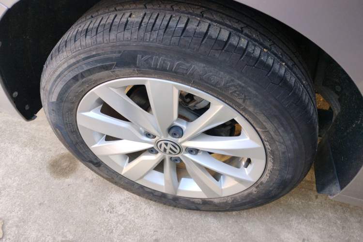 Used Volkswagen Bora 2020 1.5L Manual Comfort Version
