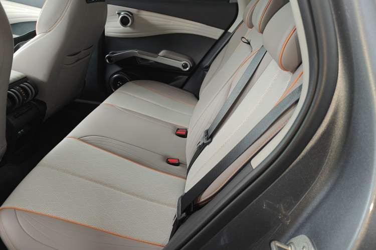 Used BYD Yuan PLUS 2024 Honor Edition 510KM Beyond Model
