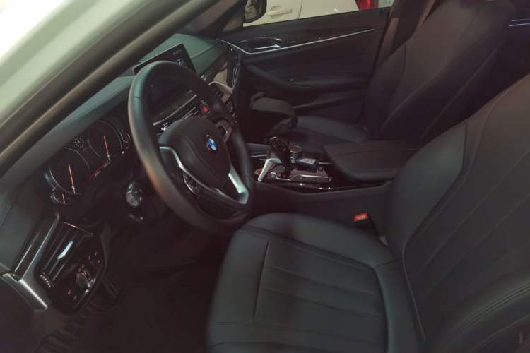 Used BMW 5 Series 2018 525Li M Sport Package
