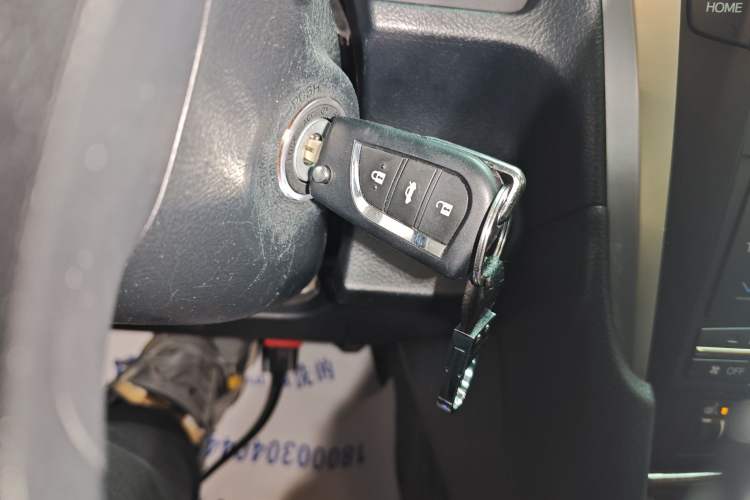 Used Toyota Camry 2016 2.0G 10th Anniversary Luxury Edition