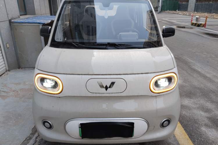 Used Wuling Hongguang MINIEV 2024 3rd Generation 215km Youth Edition