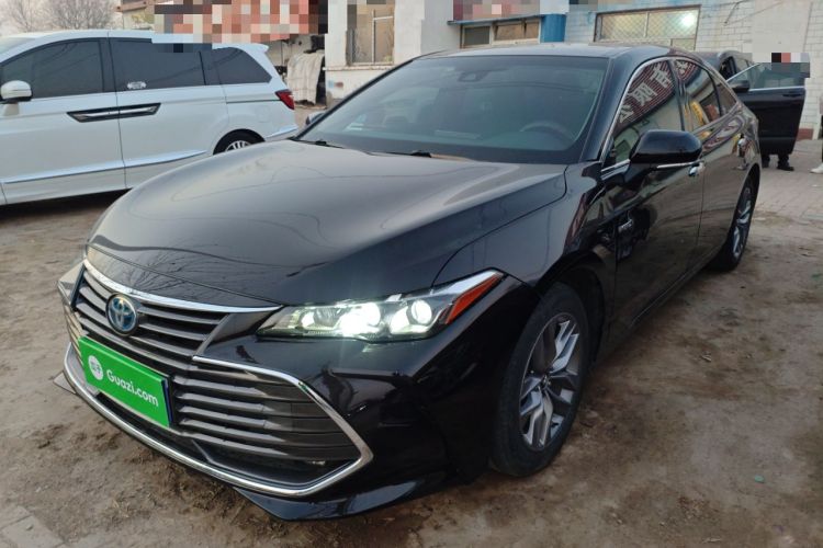 Used Toyota Avalon 2019 Dual-Engine 2.5L Luxury Edition China VI Standard