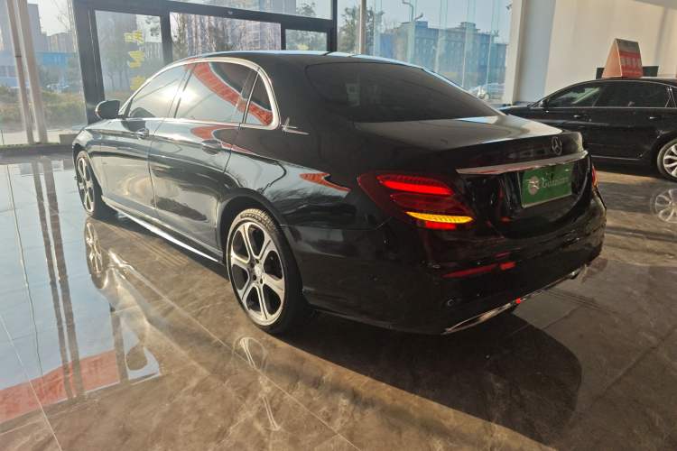 Used Mercedes-Benz E-Class 2016 E 300 L Stylish Model