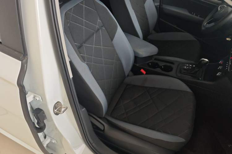 Used Volkswagen Lavida 2023 1.5L Automatic De Yi Edition