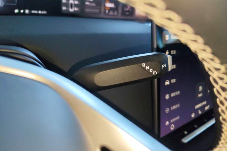 Used  12 2025 Ultra Extended-Range Edition