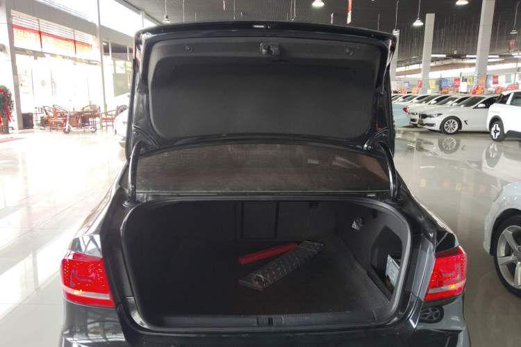 Used Volkswagen Magotan 2016 1.8TSI Smart Enjoyment Leading Model