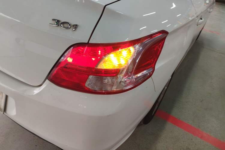 Used Peugeot 301 2016 1.6L Manual Happiness Edition