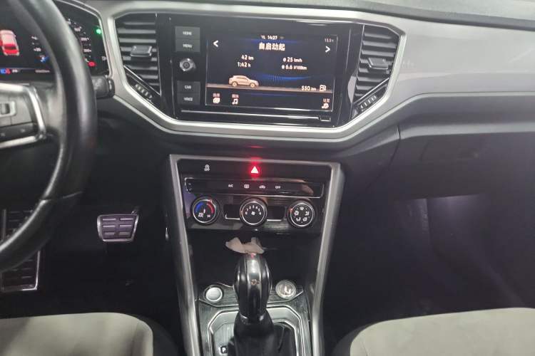 Used Volkswagen T-ROC 2020 280TSI DSG Two-Wheel Drive R-Line Pro