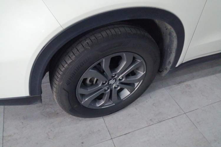 Used Suzuki Vitara 2016 1.6L Manual Two-Wheel Drive Entry-Level Trim