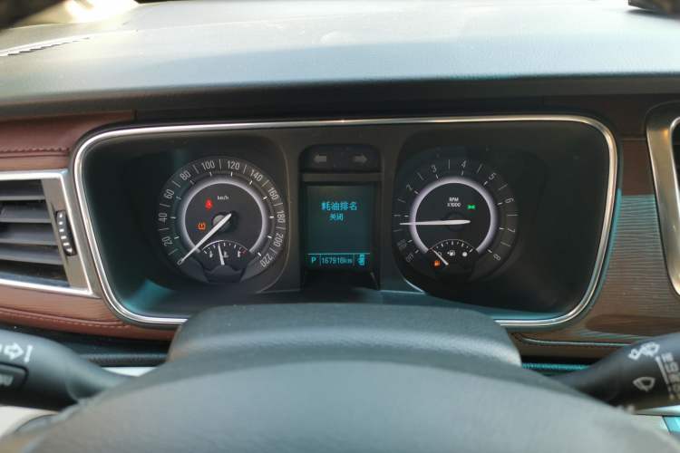 Used Buick GL8 2017 25S Luxury Version China V Standard
