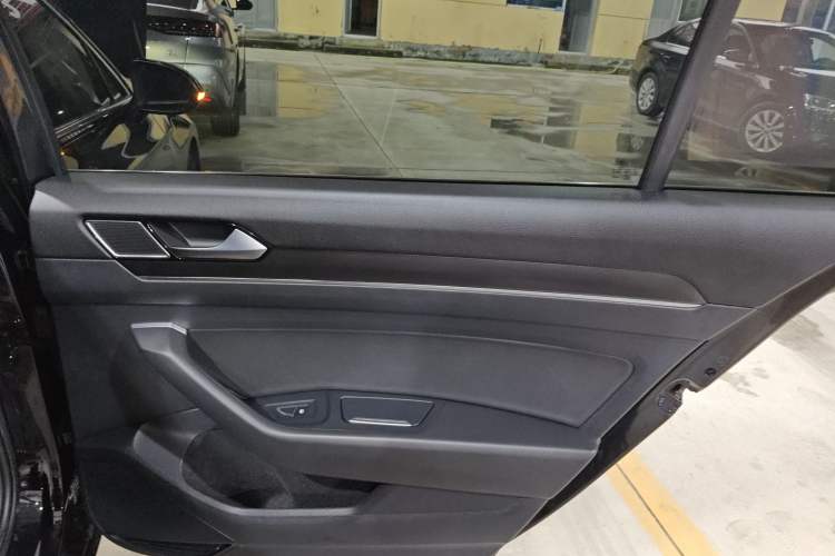 Used Volkswagen Magotan 2020 330TSI DSG Luxury Edition
