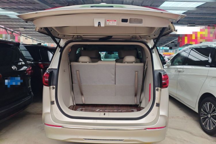 Used Buick GL8 2022 ES Landtrek 653T Comfort Edition
