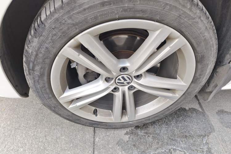 Used Volkswagen Passat 2014 1.8TSI DSG Prestige Navigation Edition