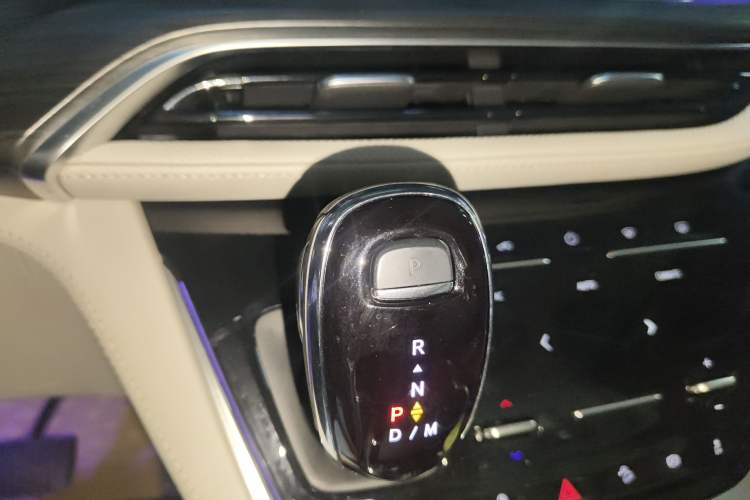 Used Buick GL8 2023 ES Lu Zun Comfort Model
