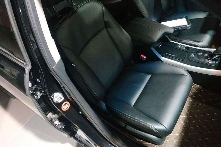 Used Honda Accord 2016 2.0L Comfort Edition
