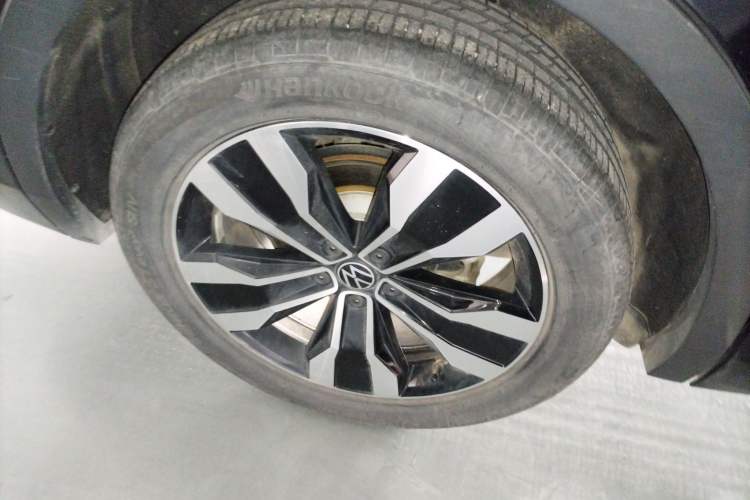 Used Volkswagen Tiguan L 2024 330TSI Automatic Two-Wheel Drive R-Line Enhanced Edition