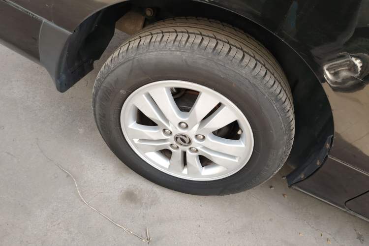 Used FORTHING F600 2016 F600L 2.0L Luxury Model