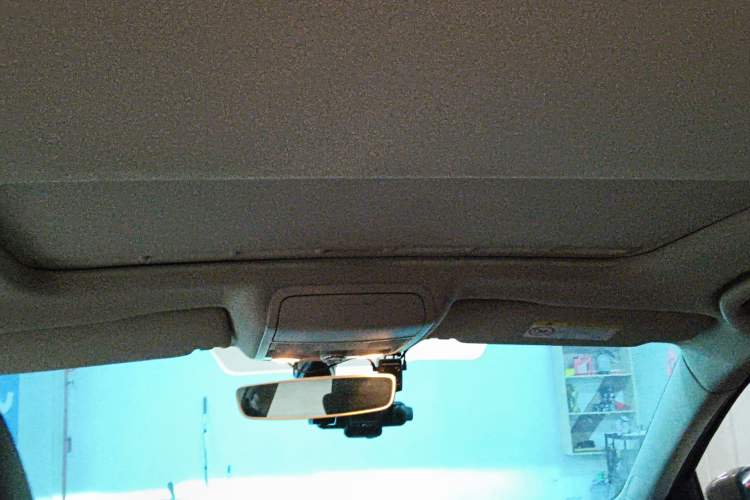 Used Volkswagen Sagitar 2017 230TSI Automatic Luxury Edition