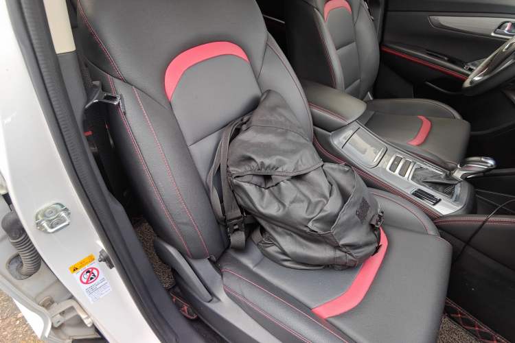 Used Changan CS55 2019 1.5T Automatic Colorful Edition China VI Standard
