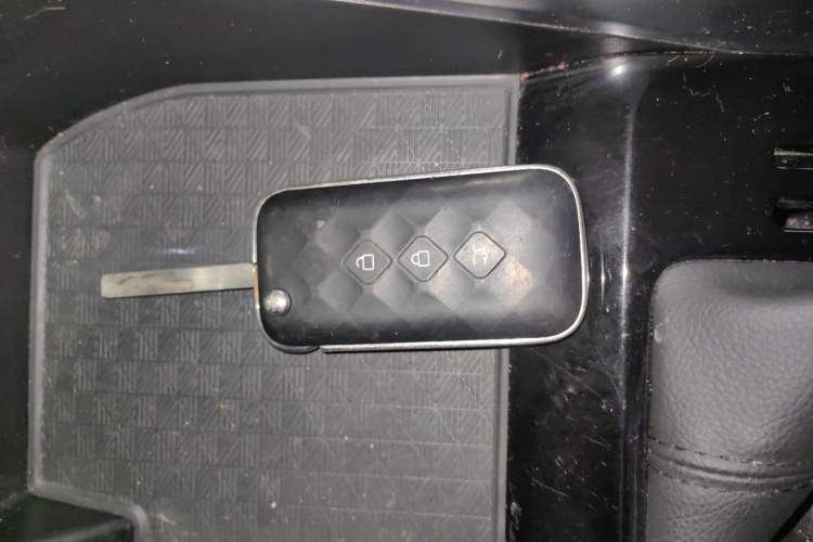 Used Wuling Jiachen 2022 1.5L Manual Comfort Edition