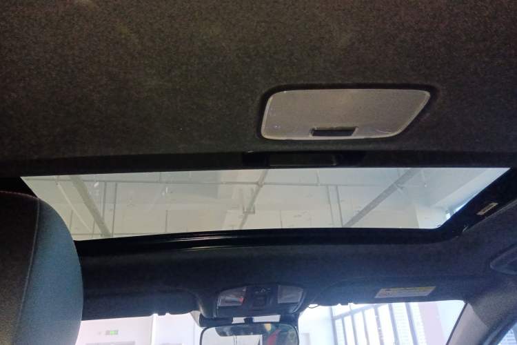 Used Hyundai Elantra 2020 1.4T Dual-Clutch Xuan Dong · Dynamic Version
