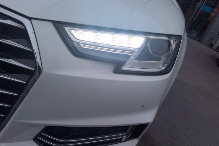 Used Audi A4L 2019 40 TFSI Ambition China VI