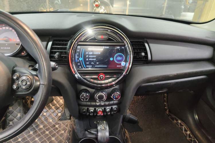 Used  MINI 2016 1.2T ONE Pioneer Edition