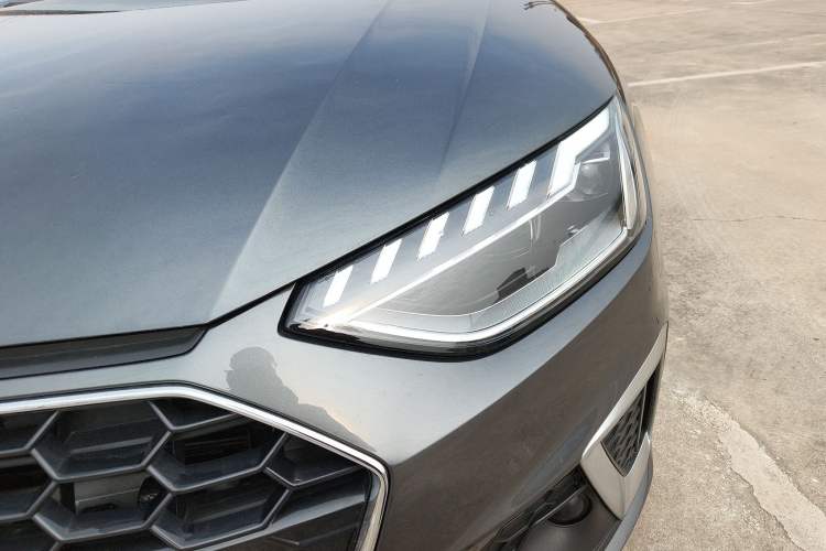 Used Audi A4L 2023 40 TFSI Fashion Dynamic Model
