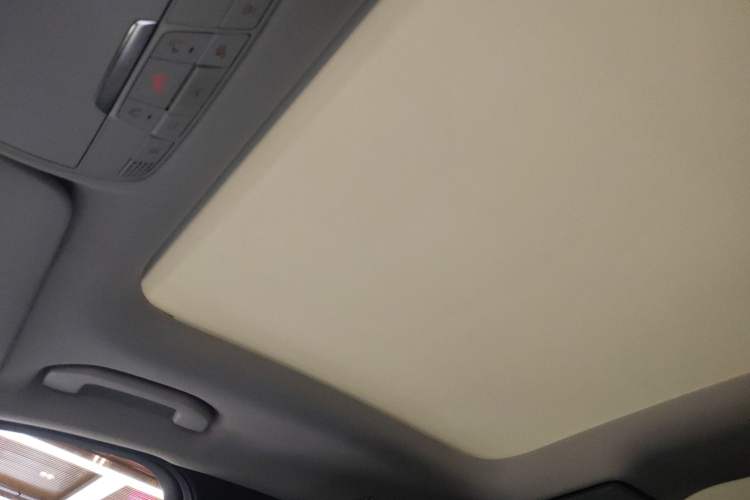 Used Mercedes-Benz C-Class 2017 Facelift C 200 L Sport Edition
