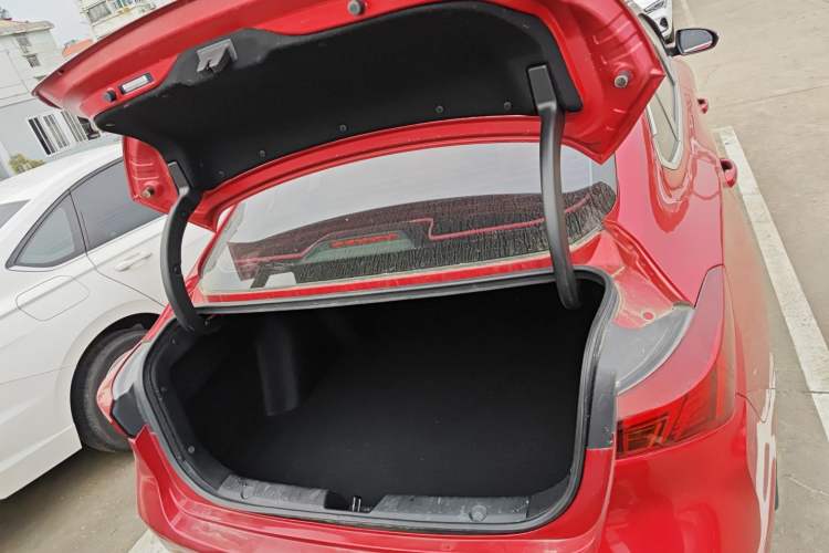 Used Changan Eado 2021 PLUS Blue Whale NE 1.4T GDI DCT Flagship Model
