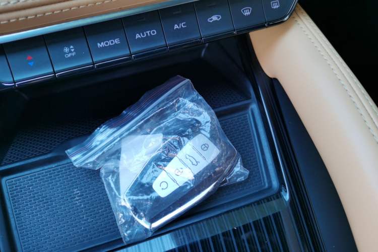 Used Geely Auto Monjaro L Extended Range Electric Version 2022 1.5T DHT Range-Extending Electric Supreme Edition
