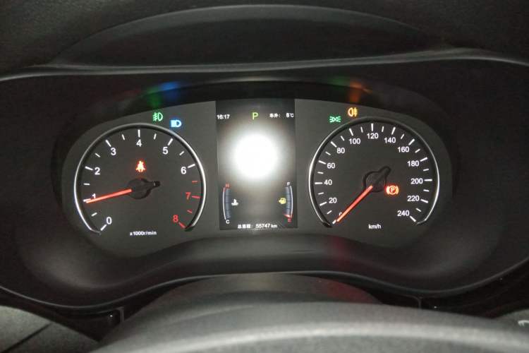 Used BYD Song MAX 2019 1.5T Automatic Smart Connect Ruiyi Sunroof Version 6 Seats Emission Standard China V
