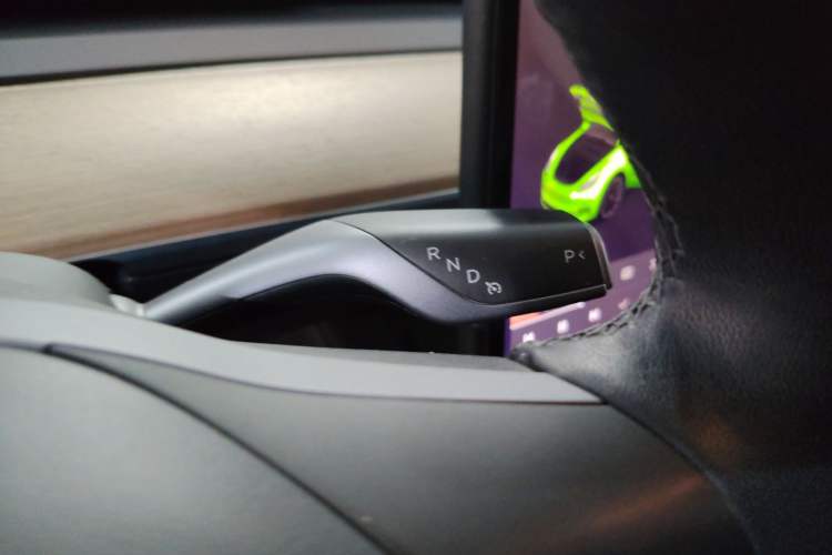 Used Tesla Model Y 2021 Standard Range Rear-Wheel Drive Version