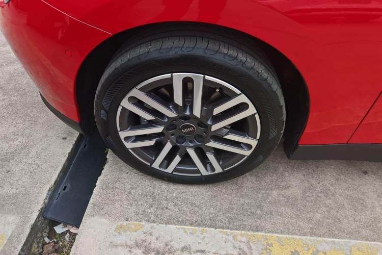 Used  Electric MINI COOPER 2024 456km COOPER E Classic Edition