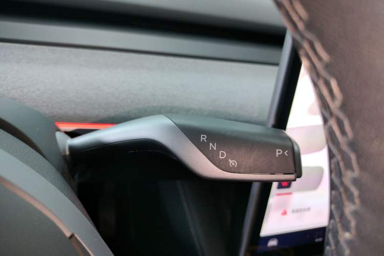 Used Tesla Model Y 2024 Rear-Wheel-Drive Version
