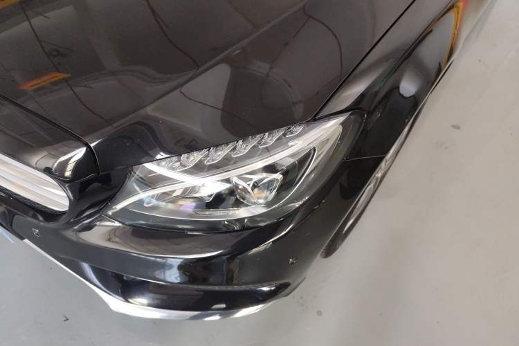 Used Mercedes-Benz C-Class 2018 C 180 L Fashion Edition Sport Version
