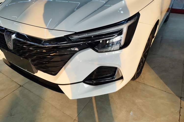 Used Roewe i6 MAX New Energy 2023 EV 420 Skyroof Special Edition
