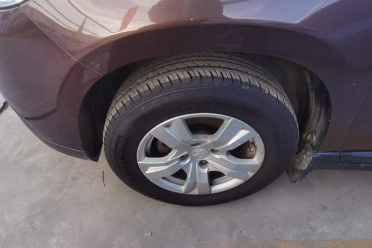 Used Peugeot 2008 2014 1.6L Manual Trend Edition