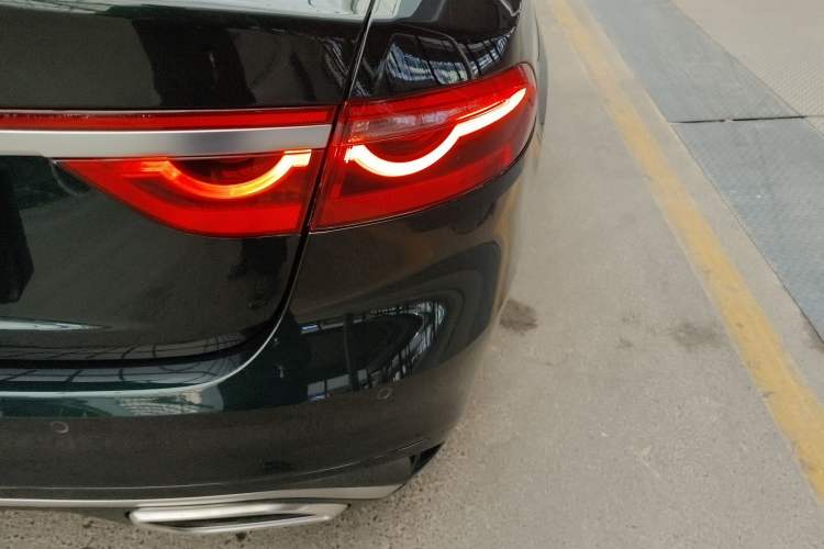 Used Jaguar XFL 2024 2.0T P250 Two-Wheel Drive Prestige Luxury Edition
