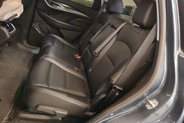 Used Buick Enclave 2020 28T Two-Wheel Drive Zhanqi Version
